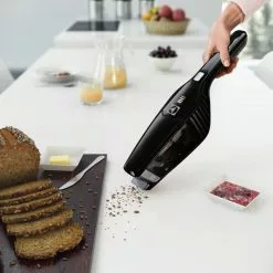 Electrolux Ergorapido Classic EERC72EB - Aspirateur Balai 7 Electrolux Ergorapido Classic EERC72EB - Aspirateur Balai -Aspirateurs Soldes 10753050 3 d 4